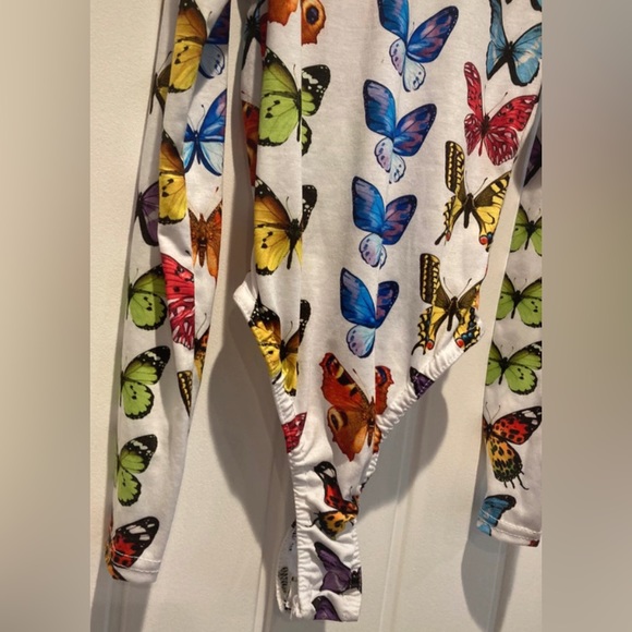 I saw it first butterfly print high neck longsleeve bodysuit ladies size 4 new - Picture 4 of 4